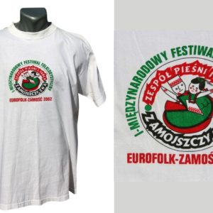 Nadruk na koszulce białej